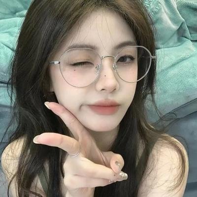 战火情鸳